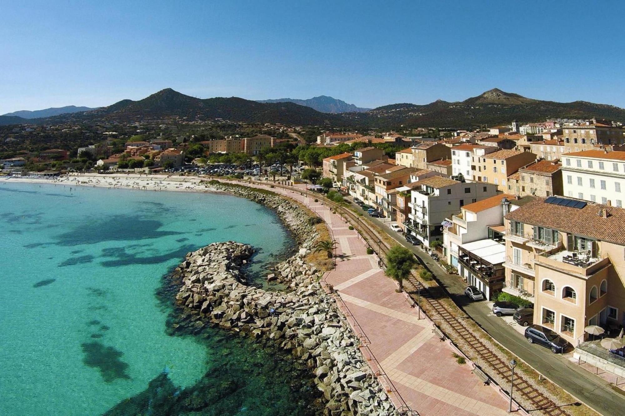 Res Le Vieux Moulin Ile Rousse Apartment For 4 Pers Л'Иль-Рус Экстерьер фото